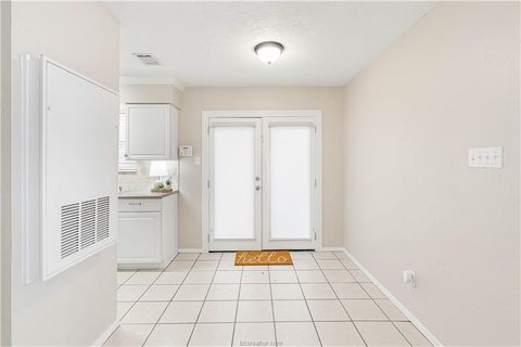 Tiny photo for 1904 Dartmouth Building I, Unit 1 Street, College Station, TX 77840 (MLS # 26009347)