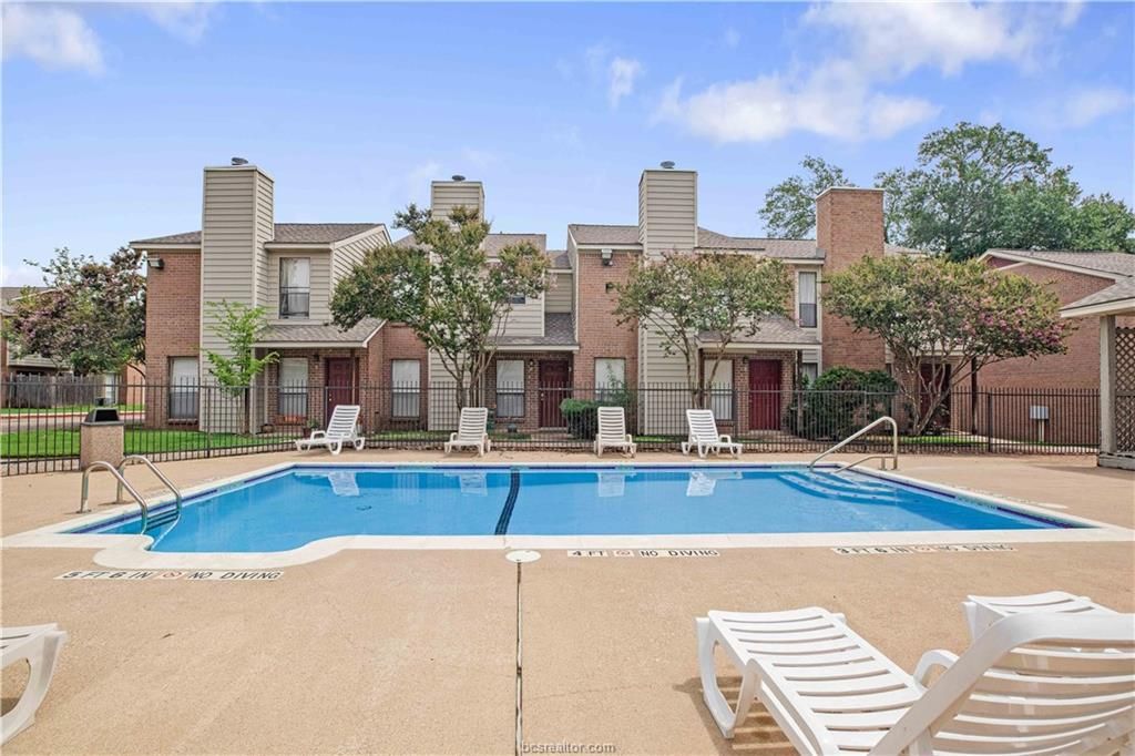 Photo of 1904 Dartmouth Building I, Unit 1 Street, College Station, TX 77840 (MLS # 26009347)