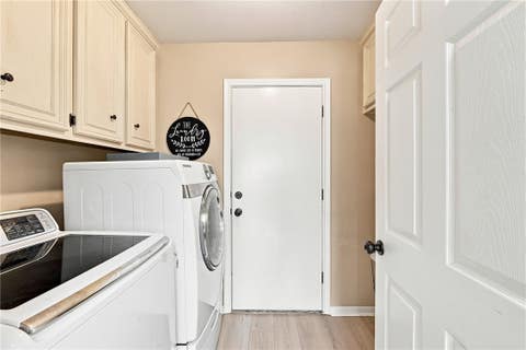 Tiny photo for 610 Yorkshire Drive, College Station, TX 77845 (MLS # 26010534)