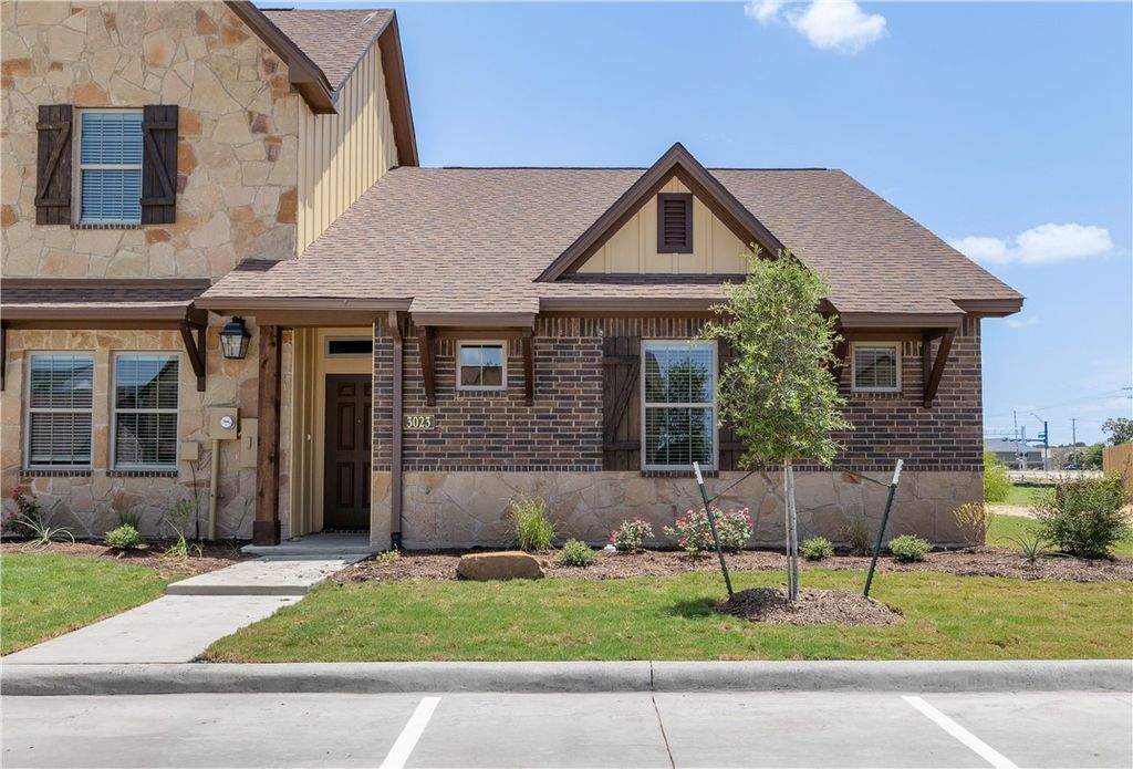 Photo of 4063 Gunner Trail, College Station, TX 77845 (MLS # 26000223)