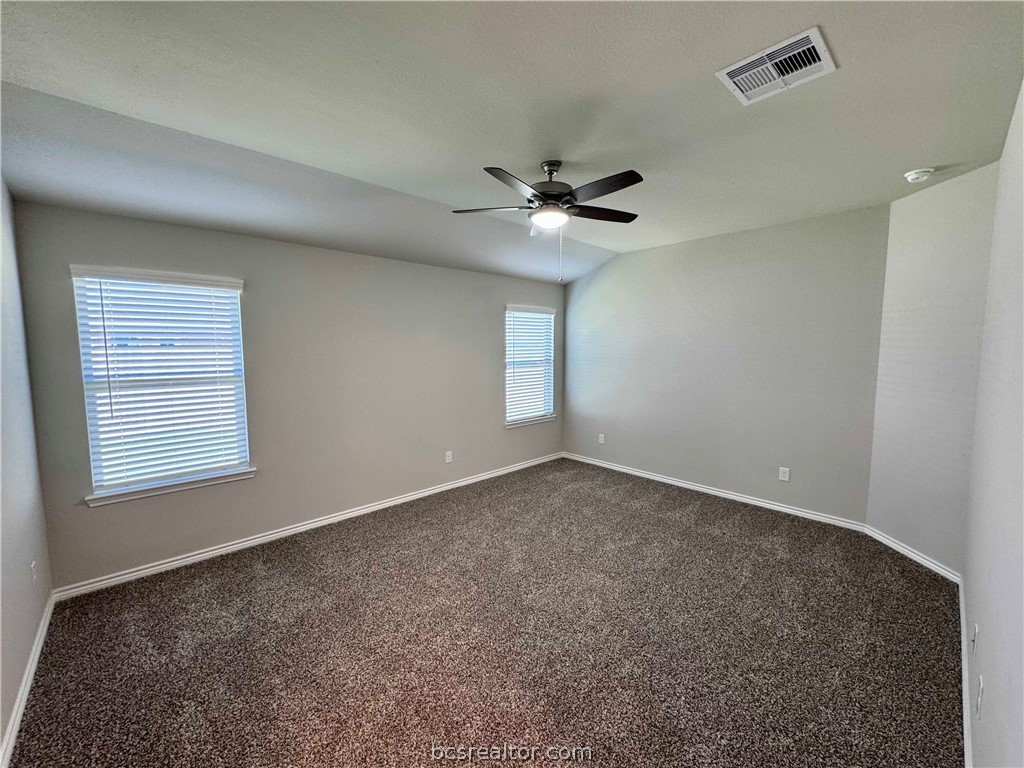 College Station, Texas 77845, United States, 4 Bedrooms Bedrooms, ,2 BathroomsBathrooms,Residential,Pending,63065