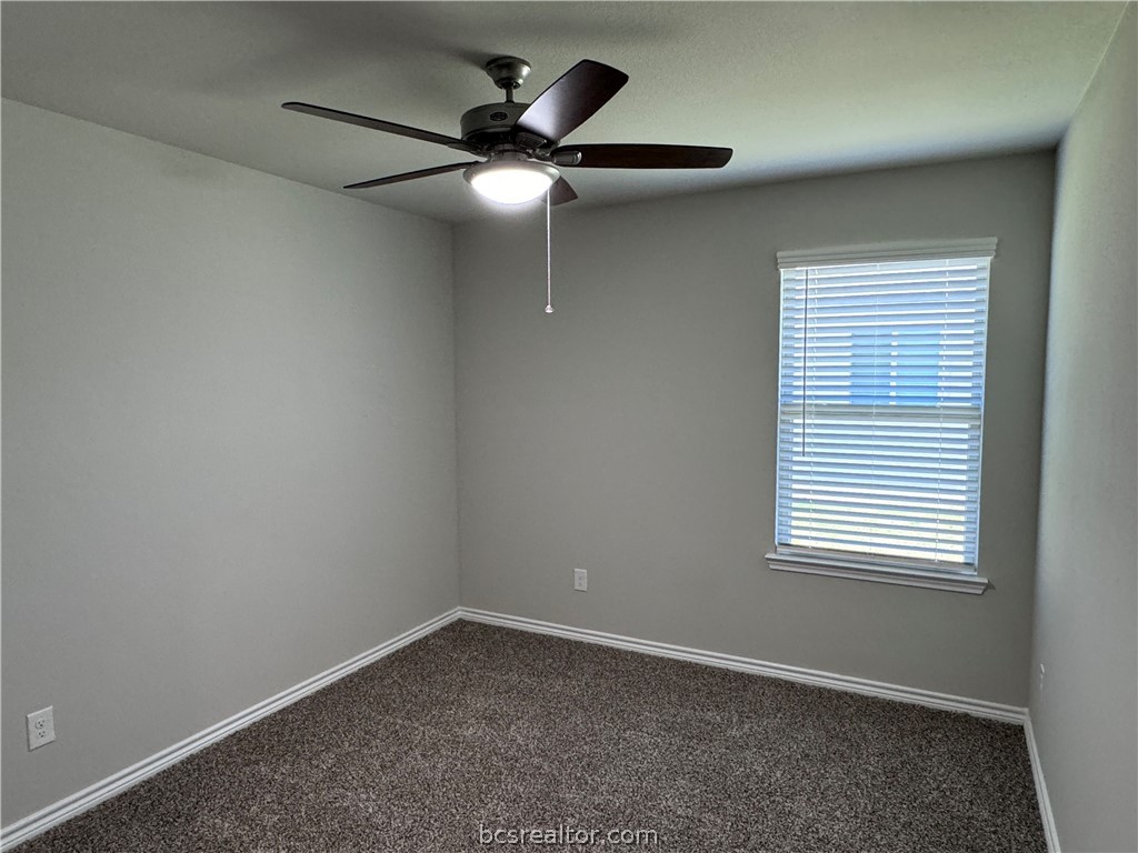 College Station, Texas 77845, United States, 4 Bedrooms Bedrooms, ,2 BathroomsBathrooms,Residential,Pending,63065