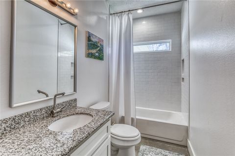 Tiny photo for 1018 7th Street, Somerville, TX 77879 (MLS # 26003109)