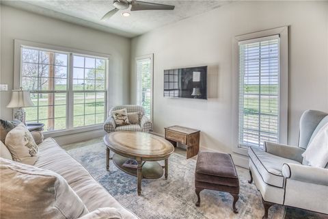 Tiny photo for 1018 7th Street, Somerville, TX 77879 (MLS # 26003109)