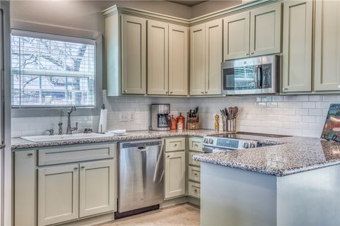 Tiny photo for 1018 7th Street, Somerville, TX 77879 (MLS # 26003109)