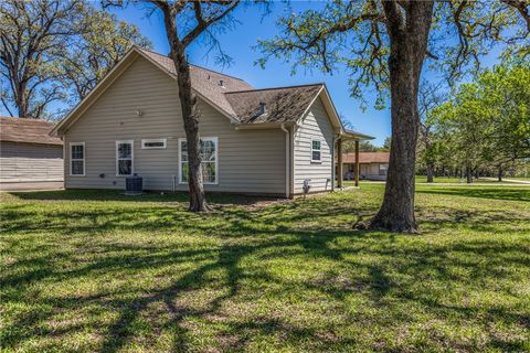 Tiny photo for 1018 7th Street, Somerville, TX 77879 (MLS # 26003109)