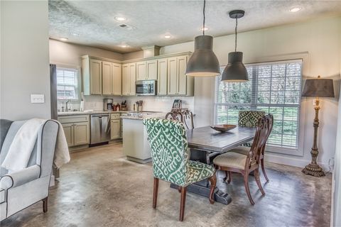 Tiny photo for 1018 7th Street, Somerville, TX 77879 (MLS # 26003109)
