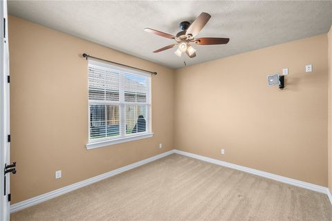 Tiny photo for 3057 Peterson Circle, Bryan, TX 77802 (MLS # 26003876)