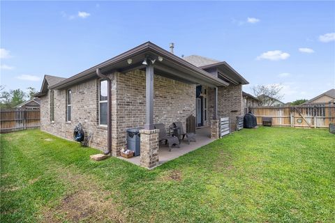 Tiny photo for 3057 Peterson Circle, Bryan, TX 77802 (MLS # 26003876)