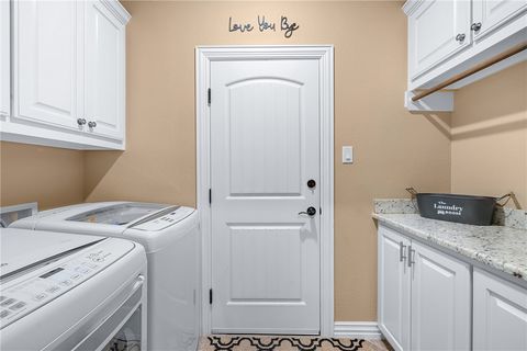 Tiny photo for 3057 Peterson Circle, Bryan, TX 77802 (MLS # 26003876)