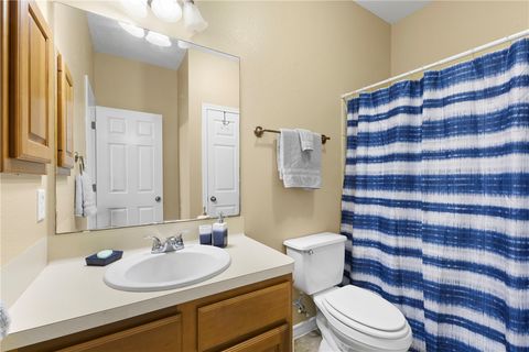 Tiny photo for 1425 W Villa Maria Road #601, Bryan, TX 77801 (MLS # 25010906)