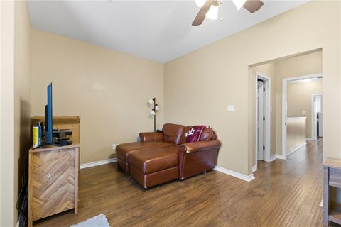 Tiny photo for 1425 W Villa Maria Road #601, Bryan, TX 77801 (MLS # 25010906)