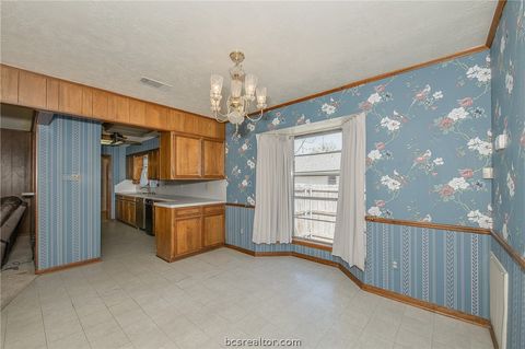 Tiny photo for 1404 Angelina Circle, College Station, TX 77840 (MLS # 26002563)