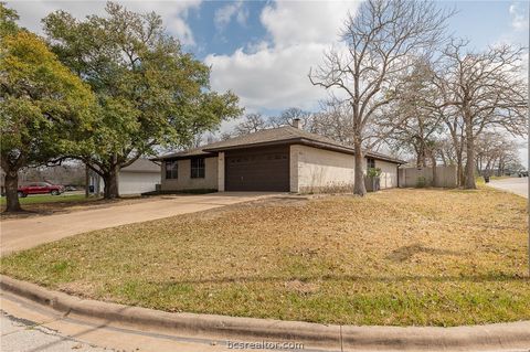 Tiny photo for 1404 Angelina Circle, College Station, TX 77840 (MLS # 26002563)