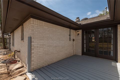 Tiny photo for 1404 Angelina Circle, College Station, TX 77840 (MLS # 26002563)