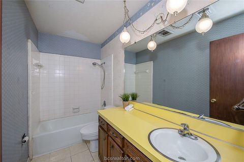 Tiny photo for 1404 Angelina Circle, College Station, TX 77840 (MLS # 26002563)