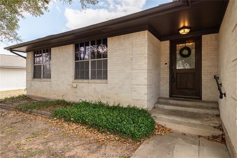 Tiny photo for 1404 Angelina Circle, College Station, TX 77840 (MLS # 26002563)