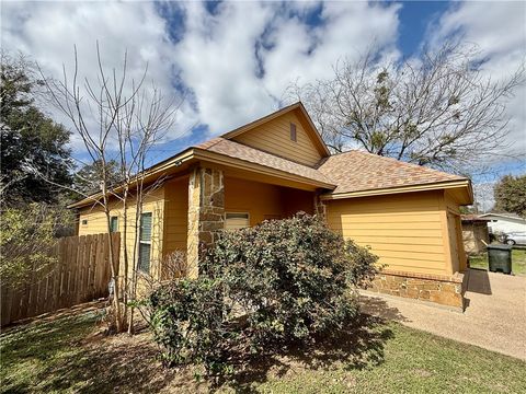 Tiny photo for 2312 Truman Street, Bryan, TX 77801 (MLS # 26002631)