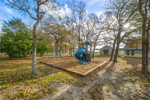 Tiny photo for 2324 County Road 353, Gause, TX 77857 (MLS # 25012793)