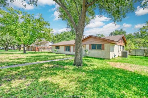 Tiny photo for 1100 Goode Drive, College Station, TX 77840 (MLS # 26005339)