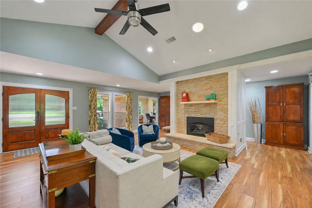 8810 Sandstone Drive