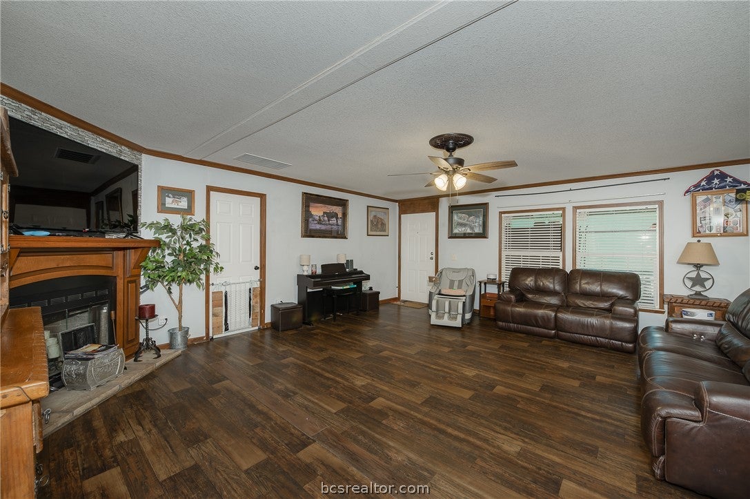 9658 Panther Creek Road