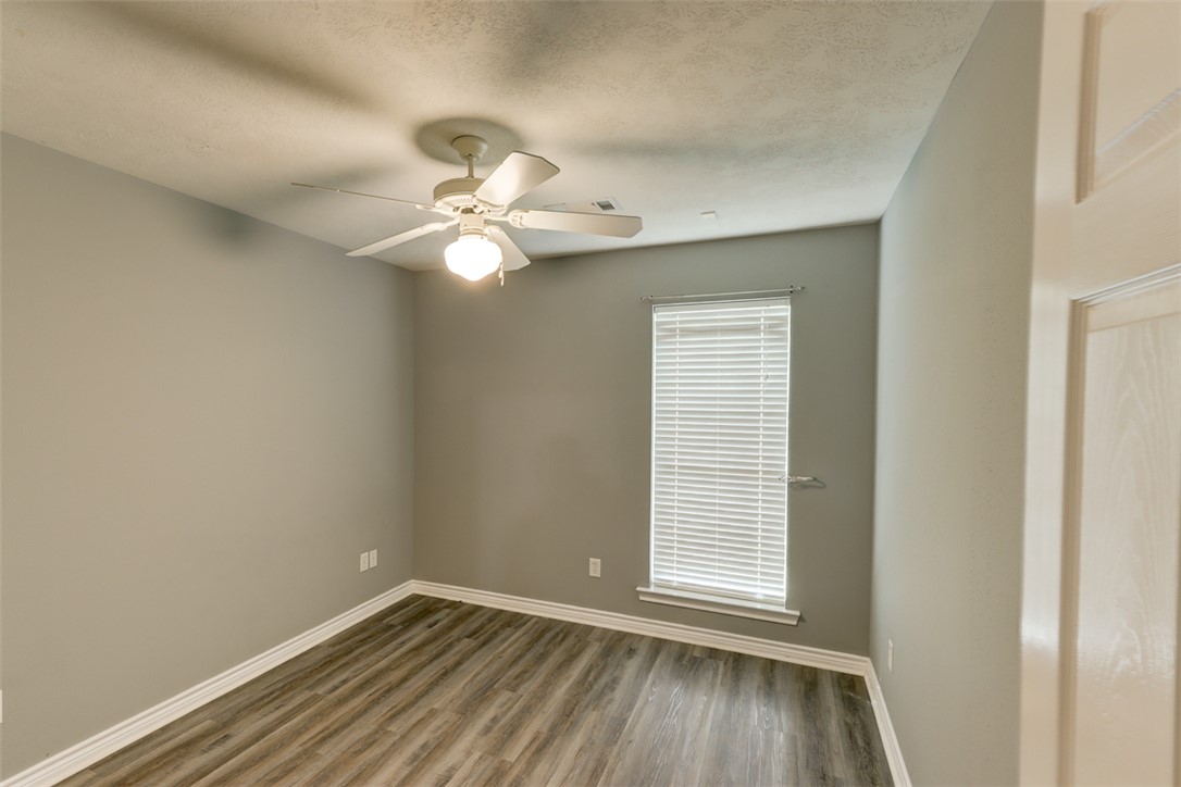 College Station, Texas 77845, United States, 4 Bedrooms Bedrooms, ,2 BathroomsBathrooms,Residential,Active,193030