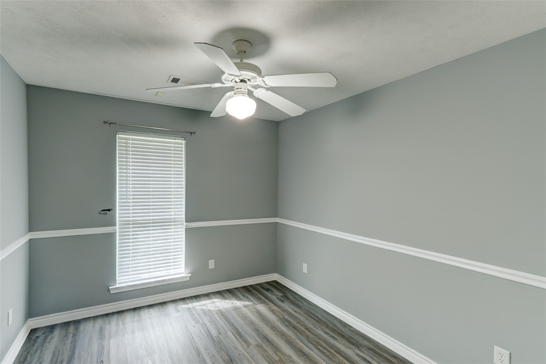 College Station, Texas 77845, United States, 4 Bedrooms Bedrooms, ,2 BathroomsBathrooms,Residential,Active,193030