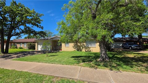 Tiny photo for 4009 Woodcrest Drive, Bryan, TX 77802 (MLS # 26005286)