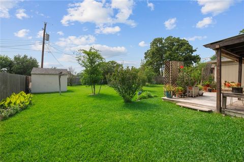 Tiny photo for 4009 Woodcrest Drive, Bryan, TX 77802 (MLS # 26005286)