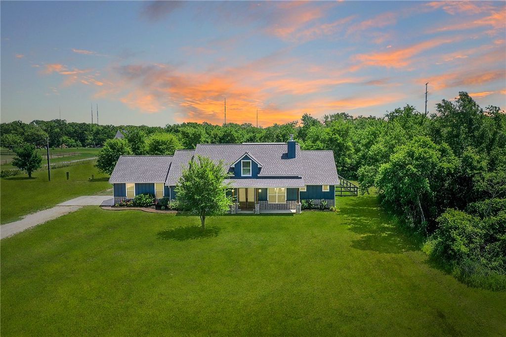 Photo of 4902 County Road 128, Iola, TX 77861 (MLS # 26004613)