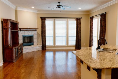 Tiny photo for 1909 Debbie Dr, Bryan, TX 77802 (MLS # 26001202)