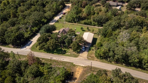 Tiny photo for 2 Valley View Vw, Hilltop Lakes, TX 77871 (MLS # 26011416)