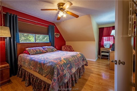 Tiny photo for 2 Valley View Vw, Hilltop Lakes, TX 77871 (MLS # 26011416)