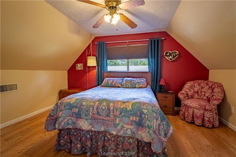 Tiny photo for 2 Valley View Vw, Hilltop Lakes, TX 77871 (MLS # 26011416)