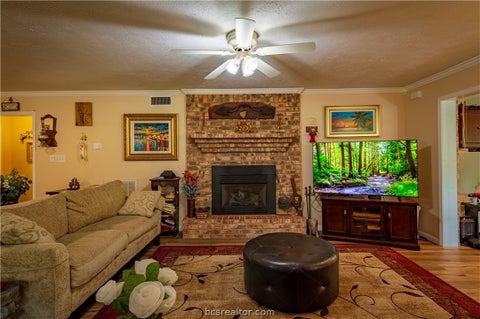 Tiny photo for 2 Valley View Vw, Hilltop Lakes, TX 77871 (MLS # 26011416)