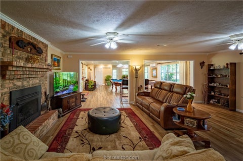 Tiny photo for 2 Valley View Vw, Hilltop Lakes, TX 77871 (MLS # 26011416)