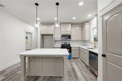 Tiny photo for 205 Lock Lane, Bryan, TX 77803 (MLS # 26002288)