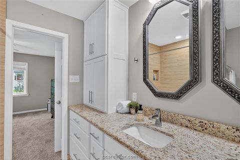 Tiny photo for 913 Park Lane, Bryan, TX 77802 (MLS # 26003887)