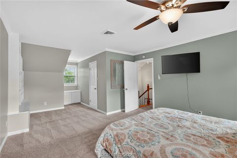 Tiny photo for 913 Park Lane, Bryan, TX 77802 (MLS # 26003887)