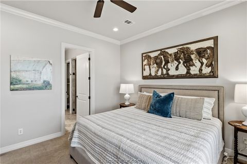 Tiny photo for 2816 Maroon Court, Bryan, TX 77807 (MLS # 26003698)