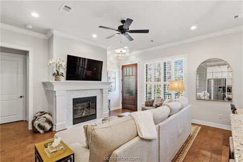 Tiny photo for 2816 Maroon Court, Bryan, TX 77807 (MLS # 26003698)