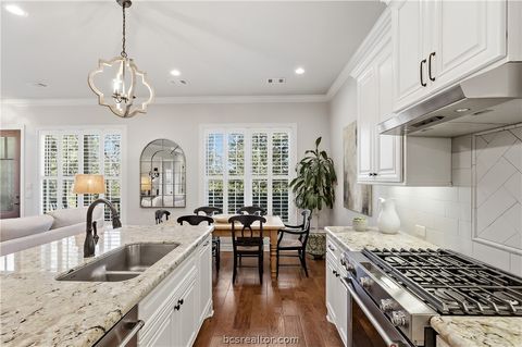 Tiny photo for 2816 Maroon Court, Bryan, TX 77807 (MLS # 26003698)