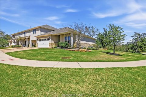 Tiny photo for 2816 Maroon Court, Bryan, TX 77807 (MLS # 26003698)