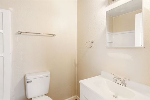 Tiny photo for 806 Walnut Street, Bryan, TX 77803 (MLS # 26000666)