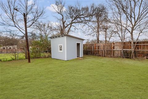 Tiny photo for 806 Walnut Street, Bryan, TX 77803 (MLS # 26000666)