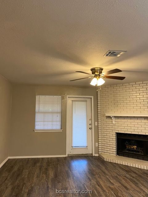 Tiny photo for 1305 W Villa Maria Road #E202, Bryan, TX 77801 (MLS # 26001233)