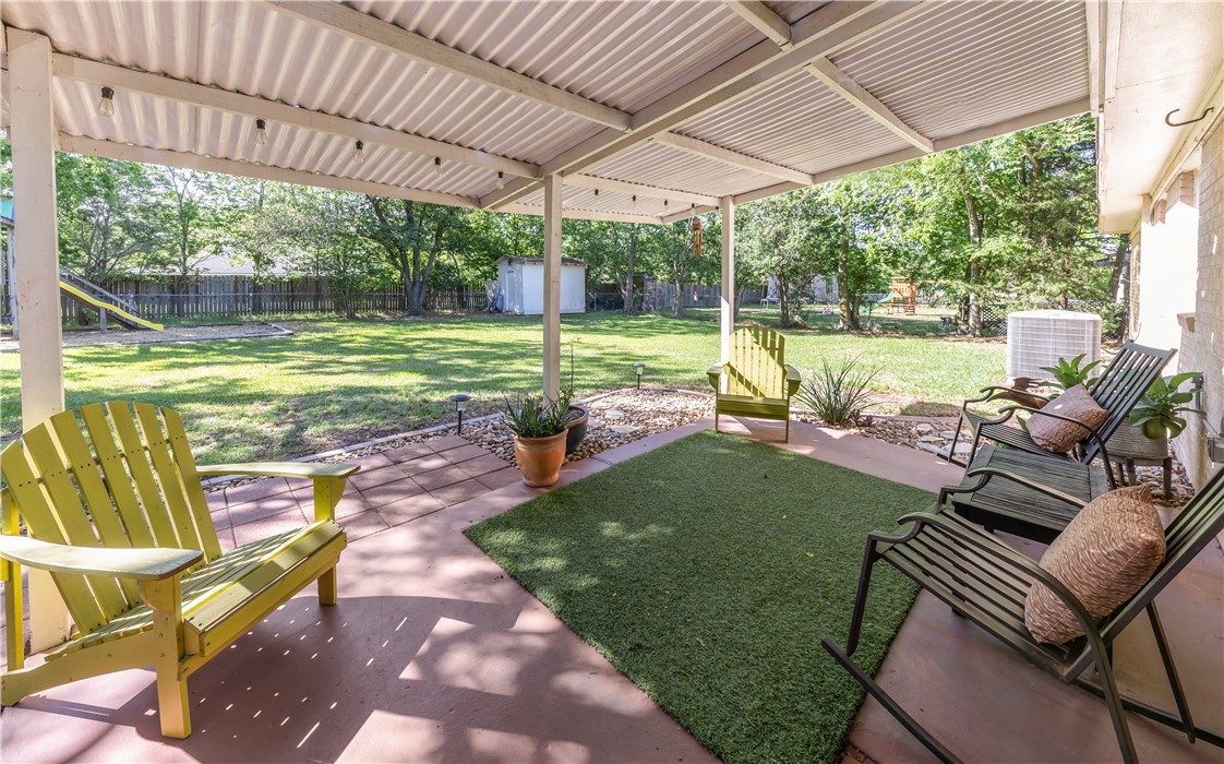 College Station, Texas 77840, United States, 3 Bedrooms Bedrooms, ,2 BathroomsBathrooms,Residential,Pending,117042