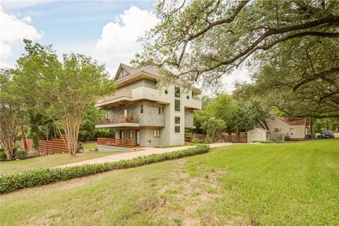 Tiny photo for 1015 E 24th Street, Bryan, TX 77803 (MLS # 26000620)