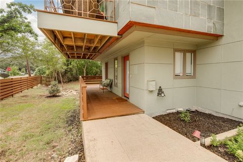 Tiny photo for 1015 E 24th Street, Bryan, TX 77803 (MLS # 26000620)